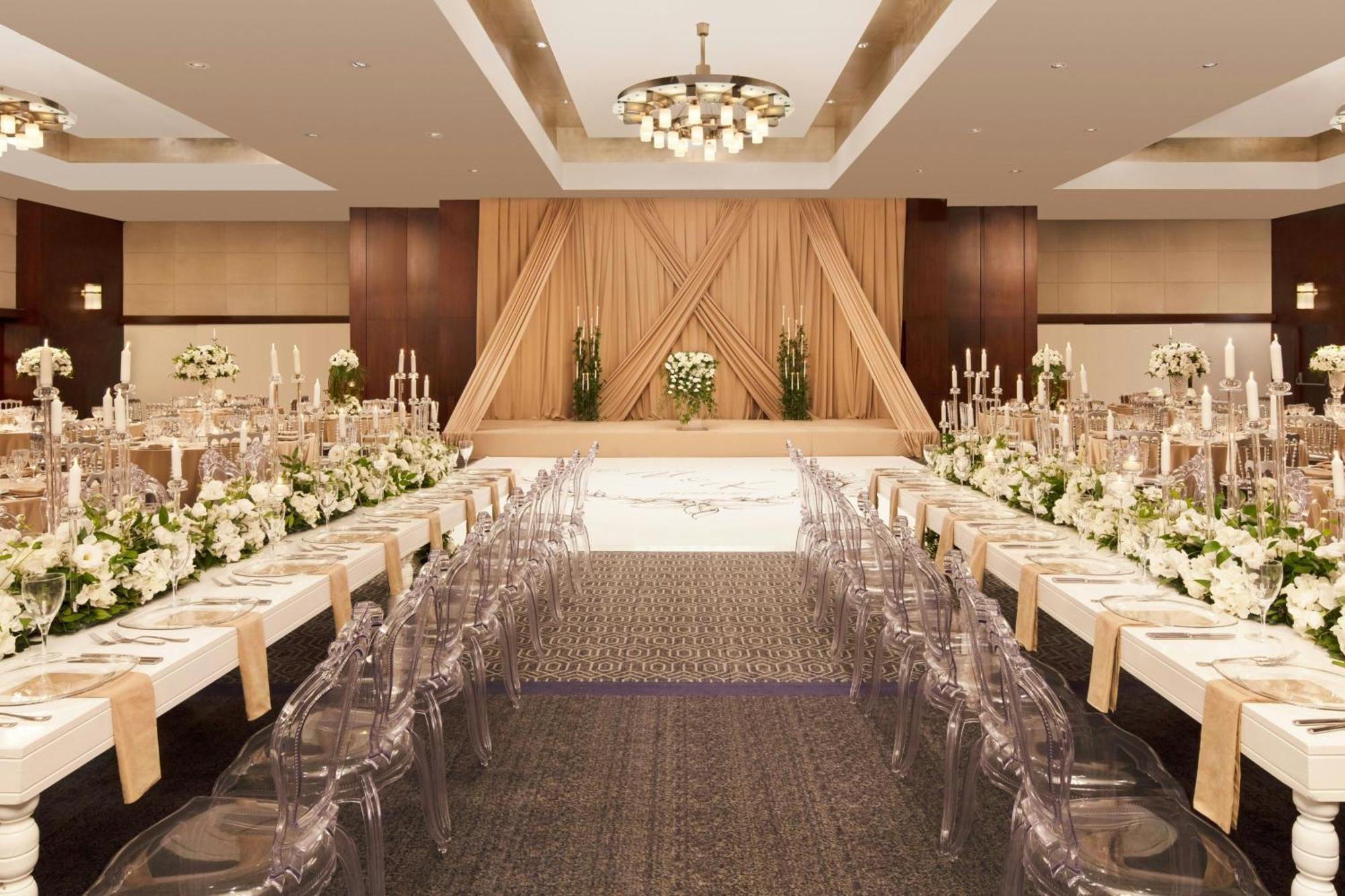 Sheraton Levent Otel 5*